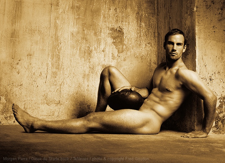 MORGAN PARRA   DIEUX DU STADE BOOK TENEUES photo and copyright Fred Goudon 2