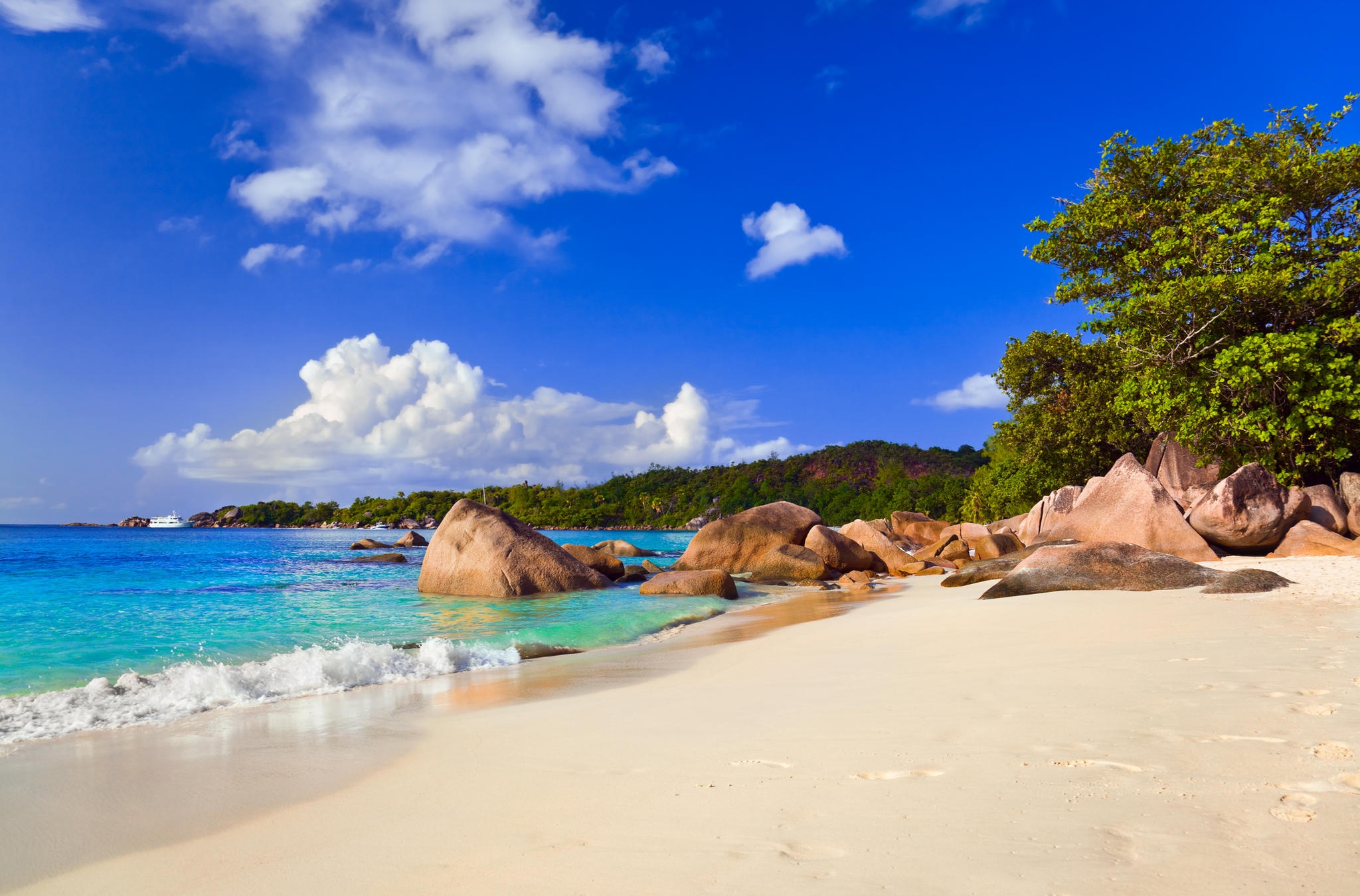 praslin seychelles anse lazio beach 