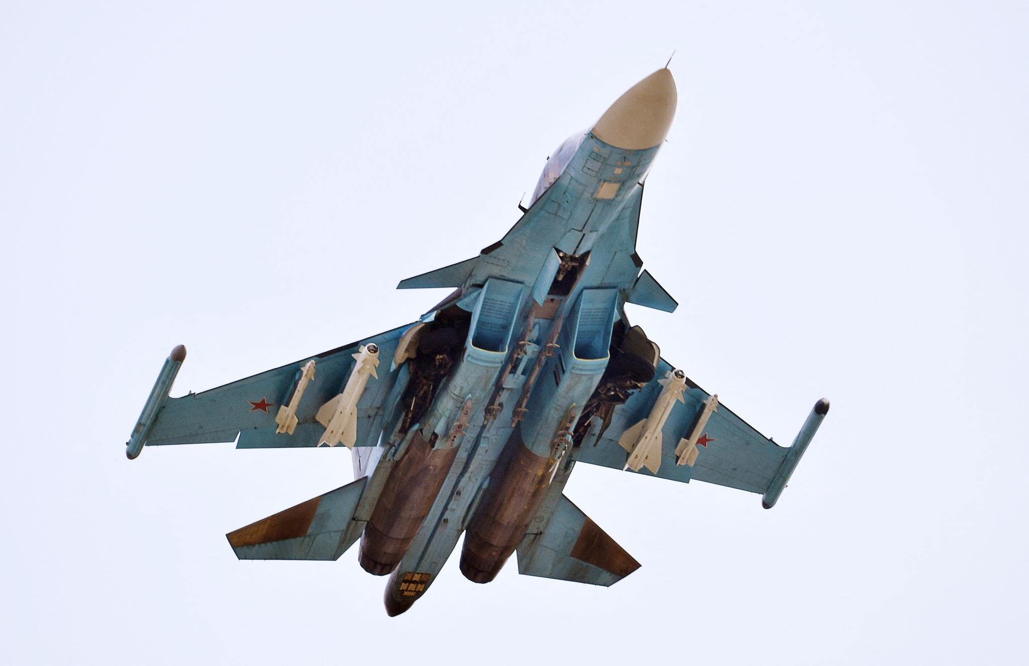 Su-34 hävittäjäpomittaja huhtikuussa 2022.