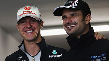 Michael Schumacher ja Vitantonio Liuzzi