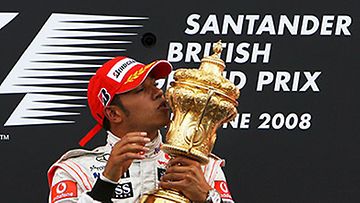 Lewis Hamilton, kuva: EPA/JENS BUETTNER