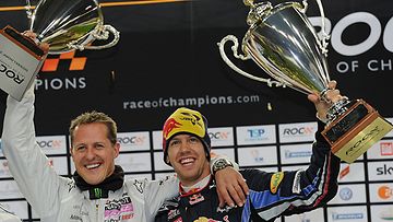 Sebastian Vettel ja Michael Schumacher juhlivat Race of championsin voittoaan 