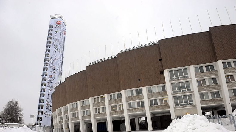 Helsingin olympiastadion talvella 