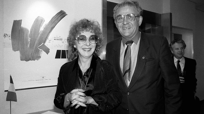 Seela ja Elis Sella Ranskan kulttuurikeskuksessa vuonna 1986.