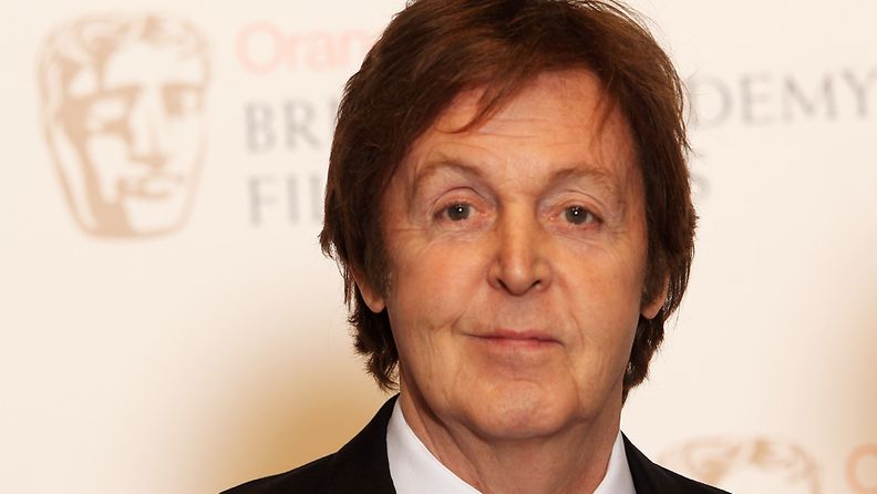 The Beatlesin Paul McCartney ei ole vahvistanut huhuja bändin esiintymisestä Lontoon olympialaisissa. 