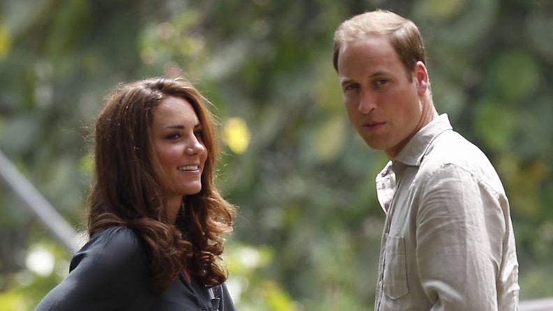 Catherine Middleton ja prinssi William hoitavat edustustilaisuudet kuvakohusta huolimatta.