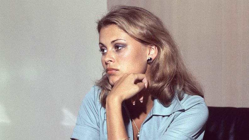 Vastavalittu Miss Universum Anne Pohtamo vuonna 1976.
