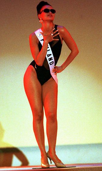 Lola Odusoga Miss Universum-kilpailuissa vuonna 1974.