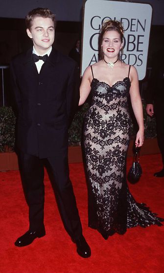 Leonardo DiCaprio ja Kate Winslet Golden Globe -palkintojuhlassa vuonna 1998.