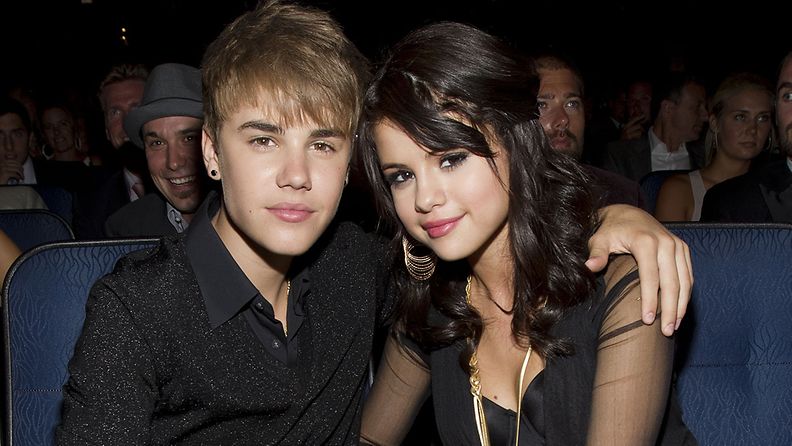 Lehtitiedon mukaan Justin Bieber ja Selena Gomez olisivat eronneet. 