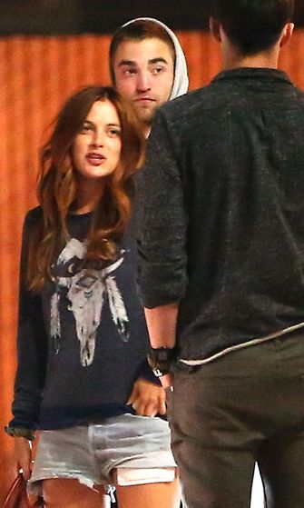 Pattinson ja Keough Stewartin syntymäpäivillä huhtikuussa.