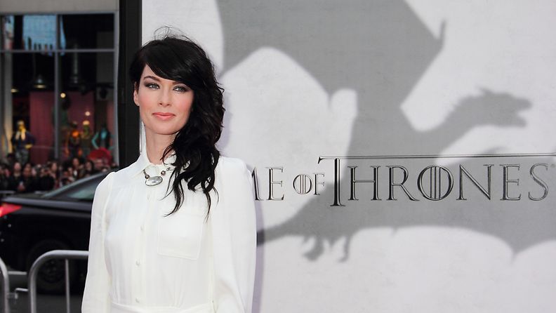 Game of Thrones -tähti Lena Headey valittelee rahapulaansa.