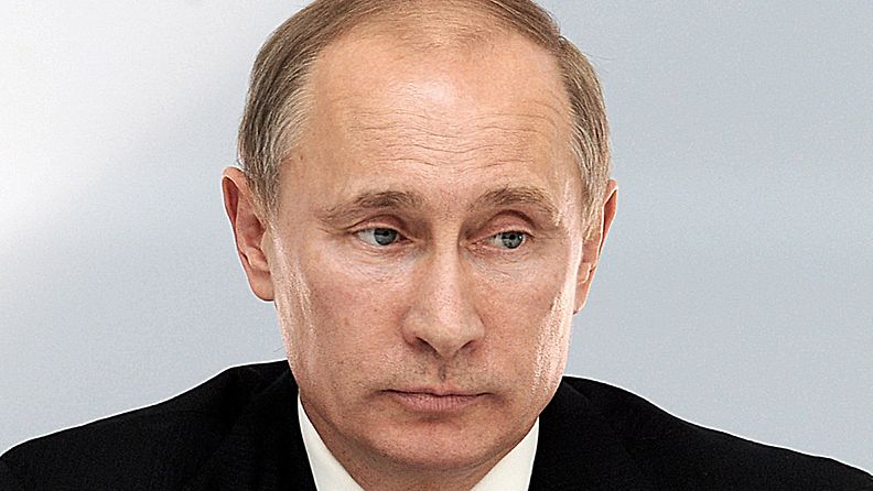 Keväällä 2011 Putinin silmäpussit olivat kadonneen ja habitus oli muutenkin raikkaampi.