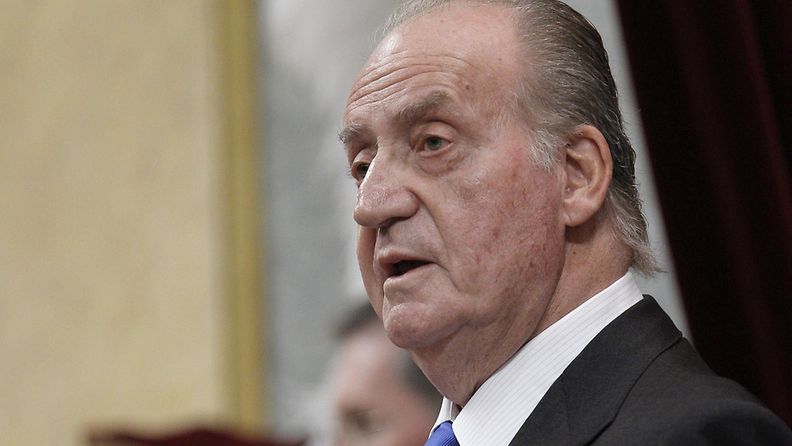 Presidentti Juan Carlos tienaa kuukaudessa liki 25 000 euroa.