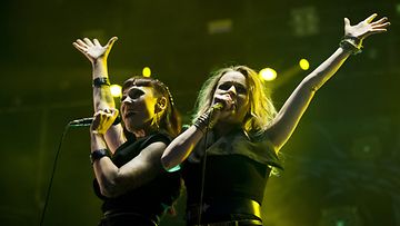 Lauluyhtye PMMP vuonna 2012.