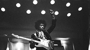 Jimi Hendrix (Kuva: Hannu Lindroos LEHTIKUVA)