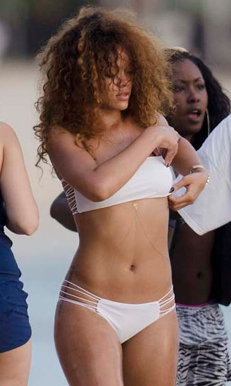 Rihanna treenaa aina kun voi.