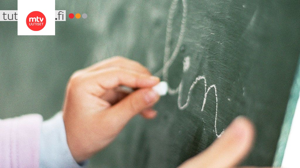 Ulkomailla toimivat suomalaiset peruskoulut tulilinjalla 