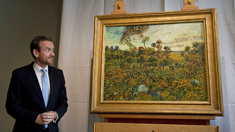 Vincent van Goghin hiljattain löytynyt maalaus "Auringonlasku Montmajourilla".