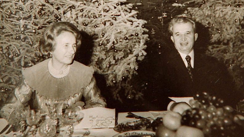 Nicolae ja Elena Ceausescu joulukuussa 1981.