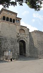 Perugia, etruskien aikainen kaupungin portti.JPG