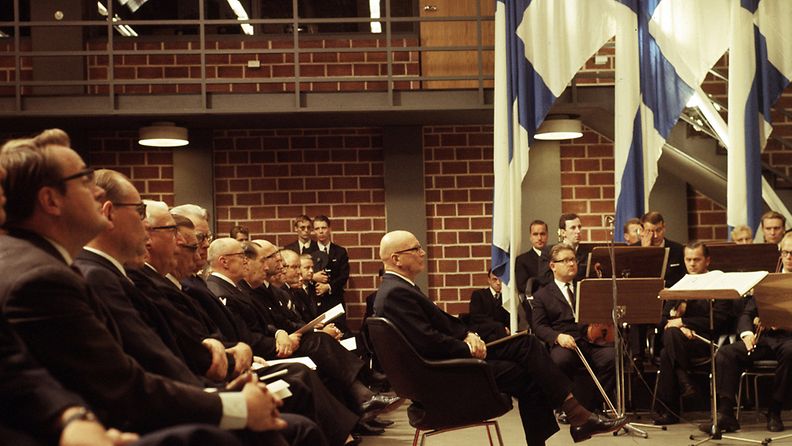 MTV Oy 50-vuotta  MTV:n toimitalon vihkiäiset 12.9.1967  tilaisuudessa presidentti Urho Kekkonen  kuva Kauko Kivi
