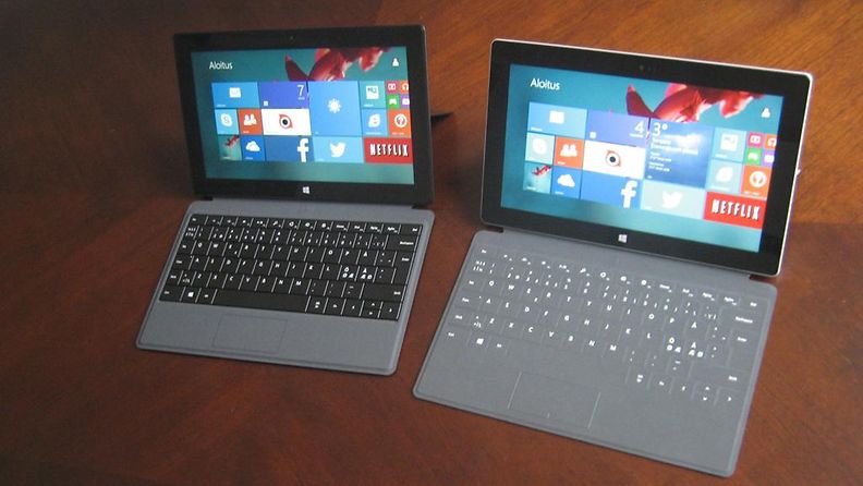 Surface Pro 2 (vasemmalla) ja Surface 2