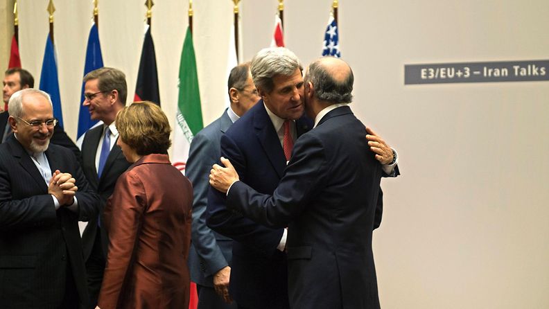 Iranin ydinohjelmasta saatiin sopu 24.11.2013