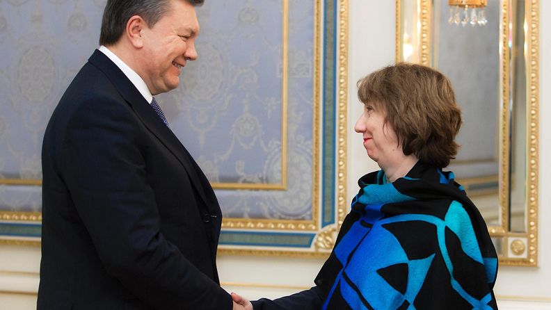 Ashton ja Janukovitsh