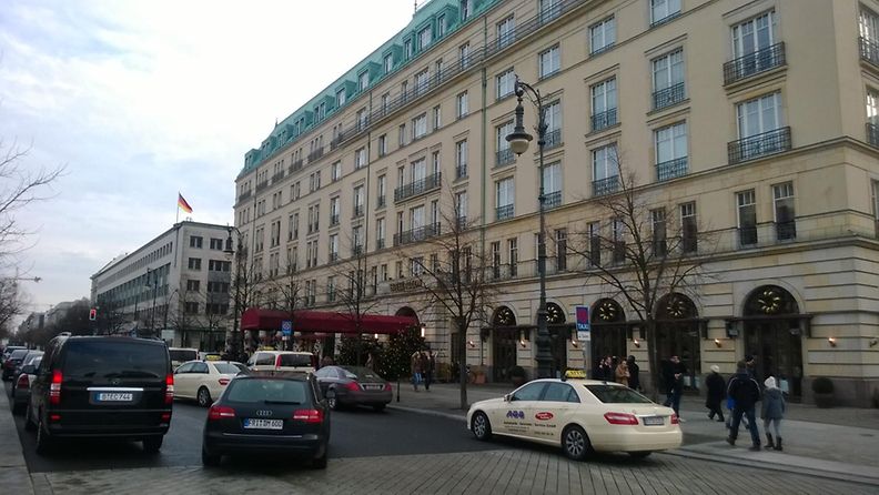 adlon hotelli berliini