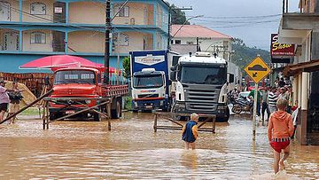 Rankkasateen aiheuttama tulva Espirito Santon osavaltiossa.