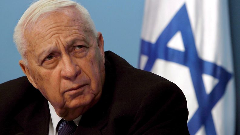 Arkistokuvassa Ariel Sharon 16. marraskuuta 2005.