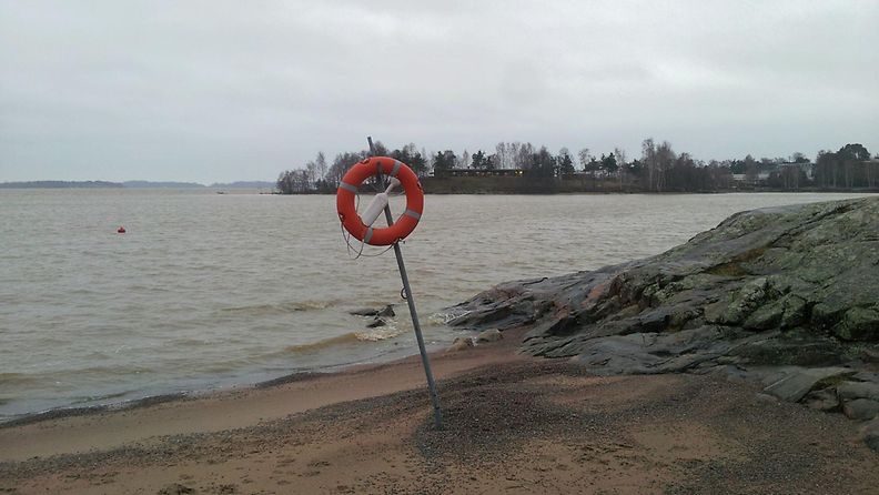 Mustikkamaan ranta Helsingissä 1. tammikuuta 2014.