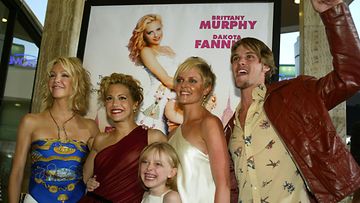 Heather Locklear, Brittany Murphy, Marley Shelton, Jesse Spencer ja Dakota Fanning Uptown Girls -elokuvan ensi-illassa, 2003