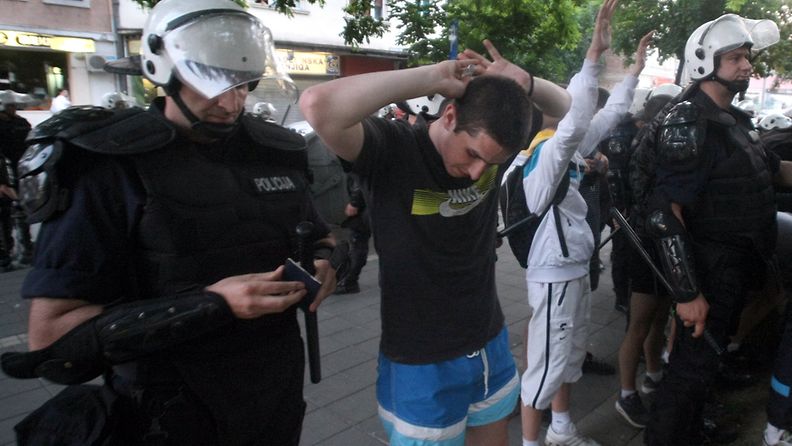 Ratko Mladicin pidätys synnytti mielenosoituksia. 