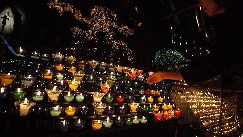 Jouluvaloja Etelä-Koreassa vuonna 2006. 