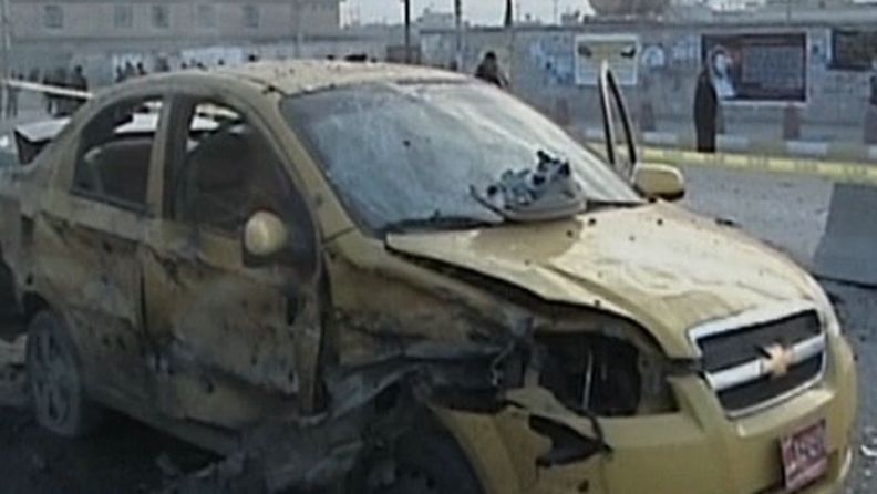Kaksi autopommia räjähti Bagdadissa 24.1.2012