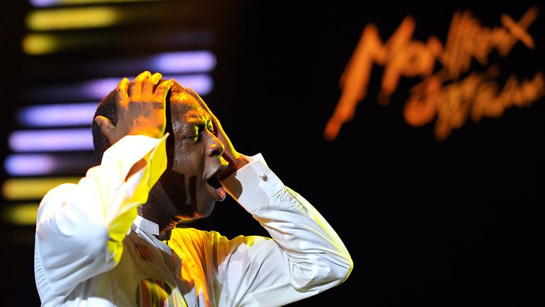 Youssou N'dour esiintyi vuonna 2010 Sveitsissä Montreaux'n jazzfestivaaleilla. Kuva: EPA