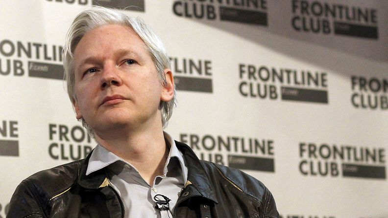 Wikileaksin perustaja Julian Assange kuvattuna Lontoossa helmikuussa 2012. 