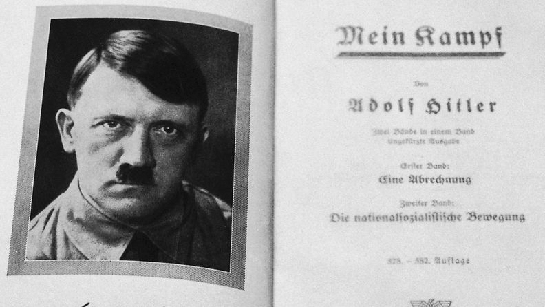 Adolf Hitlerin teos "Mein Kampf" vuodelta 1940. 
