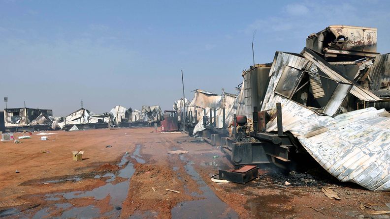 Hegligin kaupunki tuhoutui pahoin, kun Etelä-Sudanin joukot taistelivat Sudanin armeijan joukkoja vastaan.