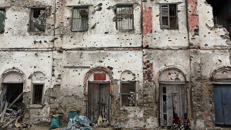 Suuri osa Mogadishun rakennuksista on tuhoutunut yli 20 vuotta kestäneen sekasorron aikana.