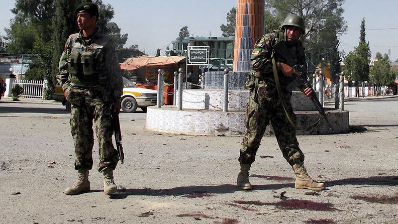 Itsemurhaisku Nato-sotilaita ja Afganistanin joukkojen yhteispartiota vastaan  Khostin kaupungissa Afganistanissa 1. lokakuuta 2012.