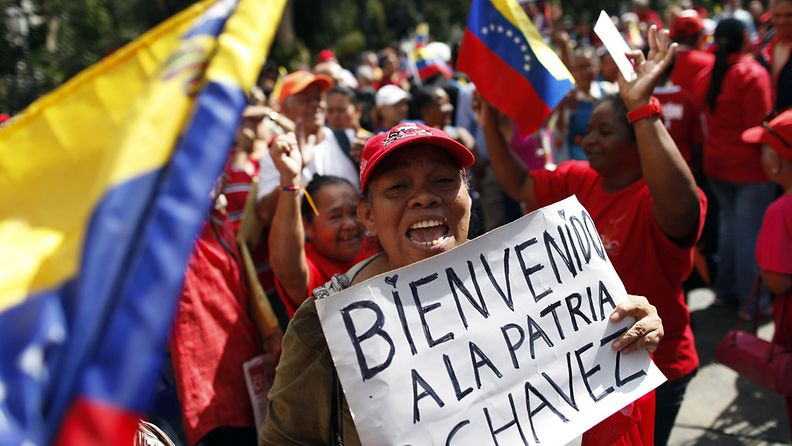 Presidentti Hugo Chavezin paluu kotimaahansa Venezuelaan villitsi kansalaiset 18.2.2013.
