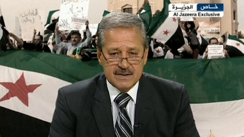 Nawaf al-Fares ilmoitti loikkauksestaan videolla, joka esitettiin Al-Jazeera-kanavalla.