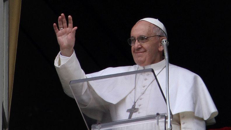 Paavi Franciscuksen virkaanastujaisia vietetään tänään virkaansa Vatikaanissa. 