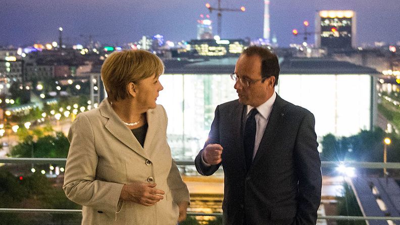 Saksan presidentti Angela Merkel ja Ranskan presidentti Francois Hollande.