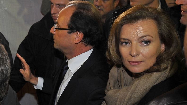 Ranskan uusi presidentti François Hollande ja naisystävä Valérie Trierweiler.
