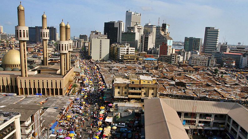 Nigerian kaupallisen keskuksen Lagosin keskustaa huhtikuussa 2007.