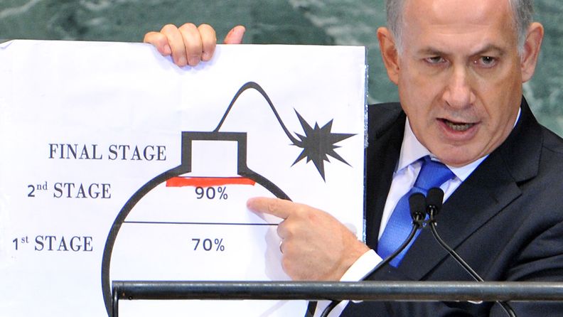 Benjamin Netanjahu havainnollisti Iranin ydinuhkaa piirroksella YK:ssa.